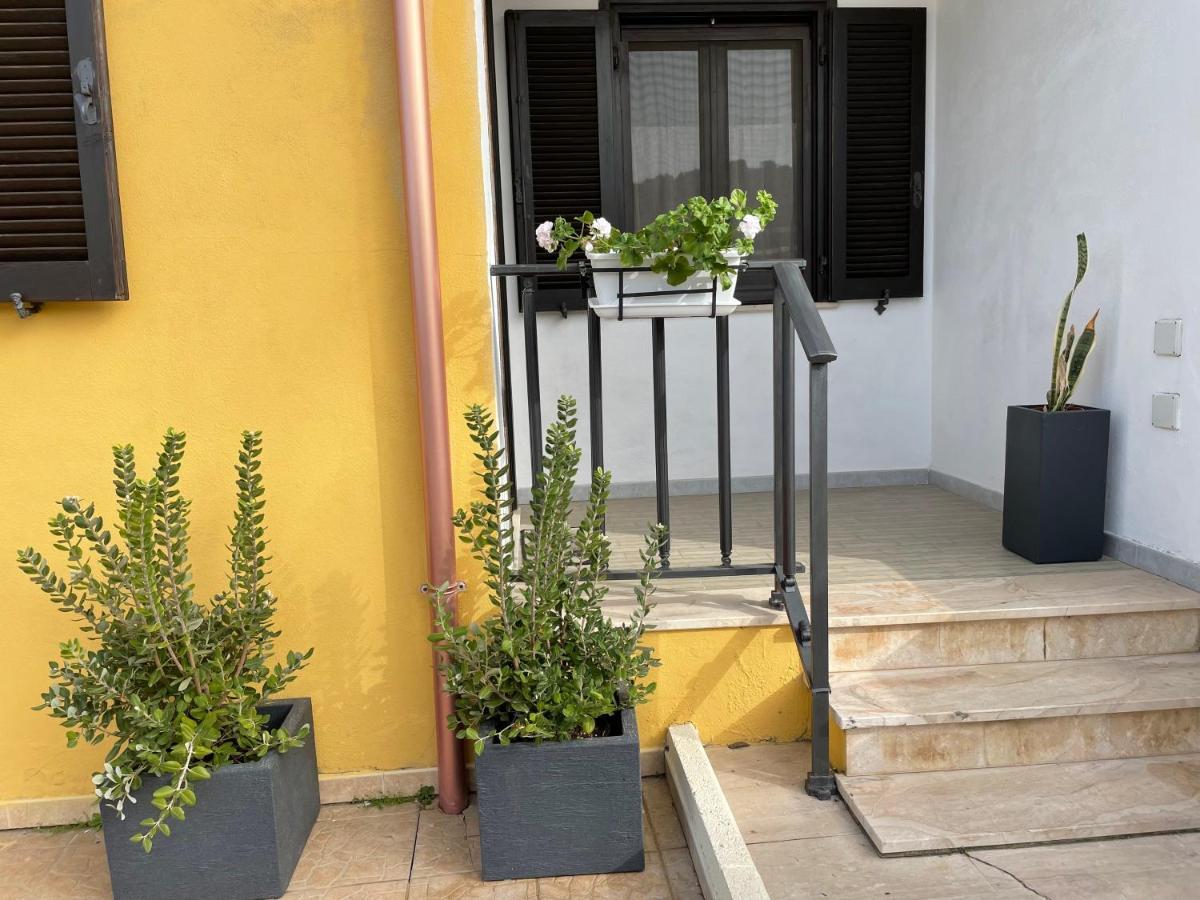 Ucuppu Appartamenti Carloforte  Exterior foto